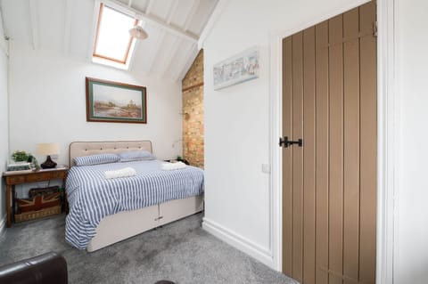The Snug, Scald End Cottages-15