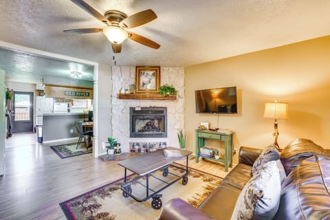 Apartment (2 Bedrooms) | Front of property