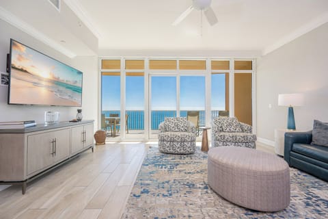 Phoenix Gulf Towers 2103, Tower One, Orange Beach, Alabama, beach front, 3 bedroom condominium on the 21st floor