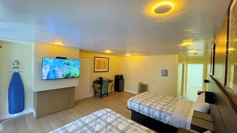 Basic Room, 2 Queen Beds | 1 bedroom, desk, blackout drapes, iron/ironing board