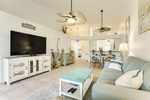 Naples Vacation Rental | 3BR | 2BA | 1,466 Sq Ft | 1 Step Required