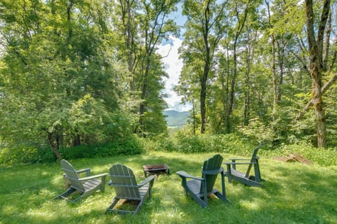 Glenville Vacation Rental | 4BR | 4BA | Step-Free Entry | 2,147 Sq Ft