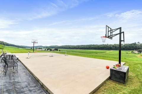 Sport court