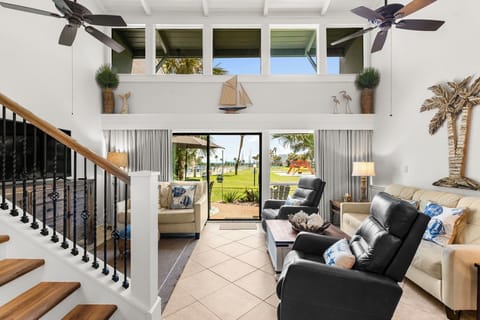 1-web-or-mls-22400FrontBeachRd33-15