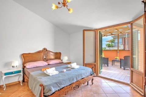 Standard Apartment, 1 Bedroom, Balcony (Chianti Wine Site Apt Private Balcony) | 1 bedroom