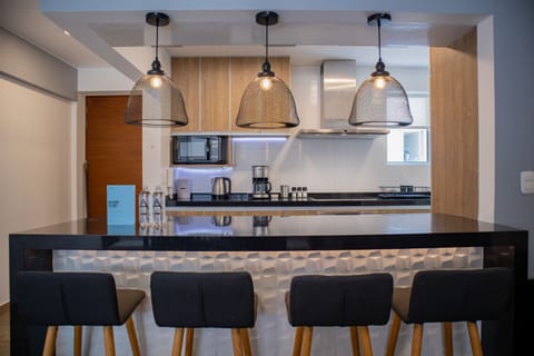 House | 3 bedrooms, high-speed internet