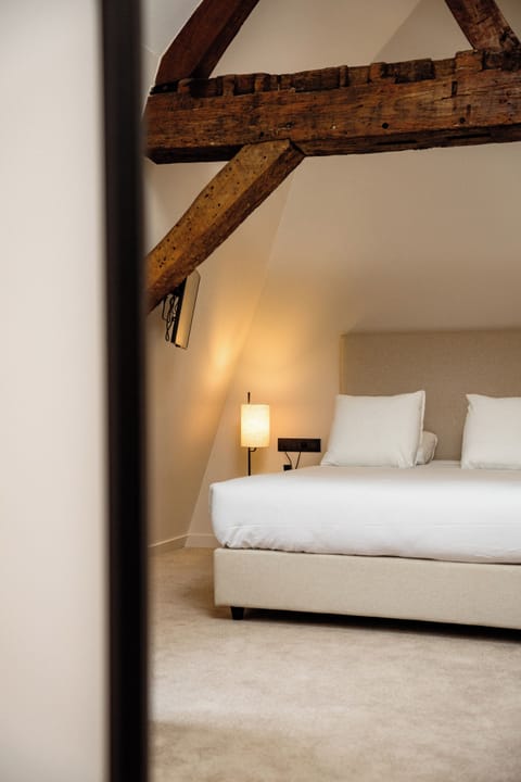 Basic Suite | Premium bedding, pillowtop beds, free minibar items, in-room safe