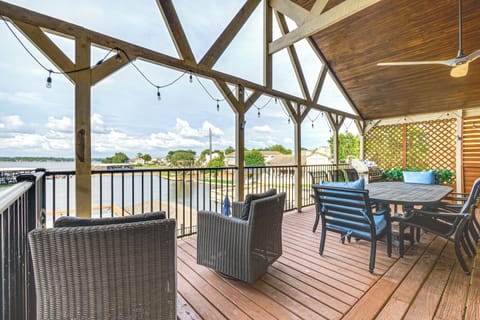 Montgomery Vacation Rental | 4BR | 2.5BA | 2,385 Sq Ft | 1 Step to Enter