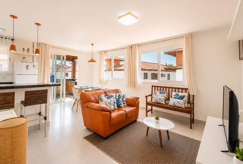 Deluxe House, 3 Bedrooms, Poolside | Living area