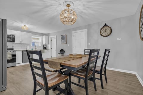 From pancakes to pasta night, this setup makes mealtime feel like a mini event.