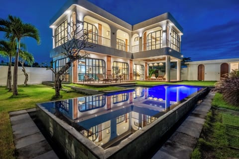 Front of property - evening/night