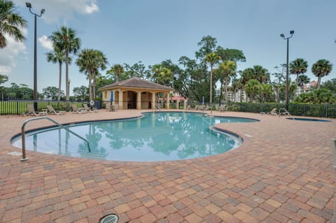 Pool area! A short stroll takes you to scenic walkways and waterfront views.