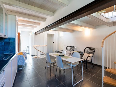 Interior Design, Flooring, Wood, Furniture, Floor, Ceiling, Room, Lighting, Table, Kitchen & Dining Room Table