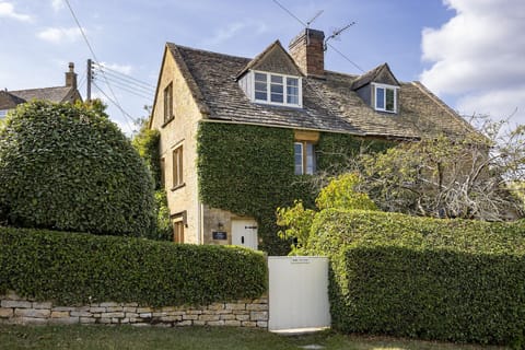 Bank Cottage - StayCotswold