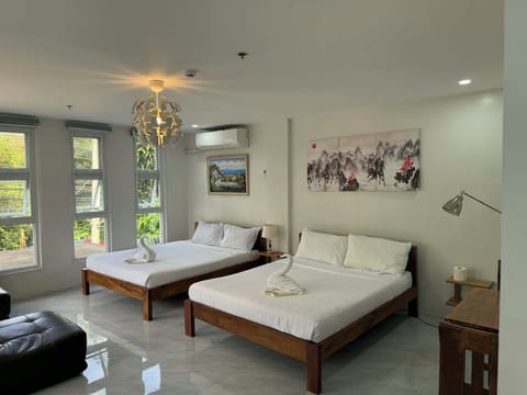 Family Studio Suite, City View | Laptop workspace, free WiFi