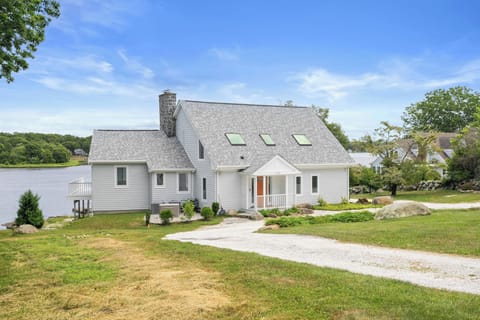 1240 Drift Rd - Front View