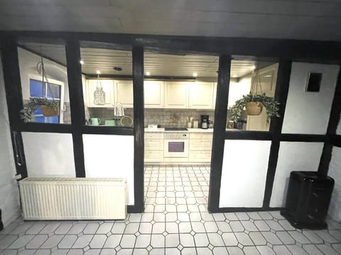 a45f5b67-9b5c-42ff-b45e-ffe26312d843