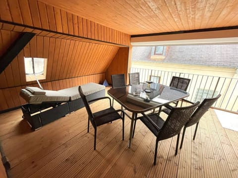 ed40bc01-4956-4327-9e52-2d3169487f3c