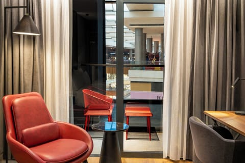 Standard Room | Premium bedding, down comforters, free cribs/infant beds, bed sheets