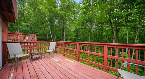 Private Deck