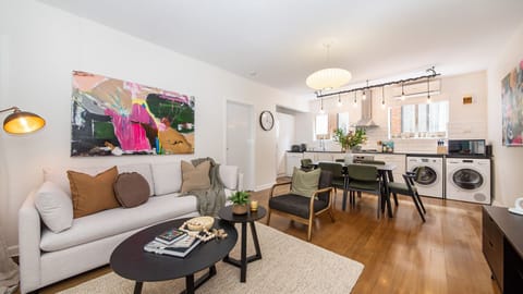 Open plan living, dining and kitchen