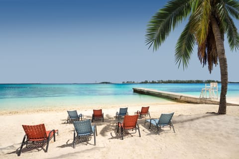 Private beach nearby, beach cabanas, sun loungers, beach towels