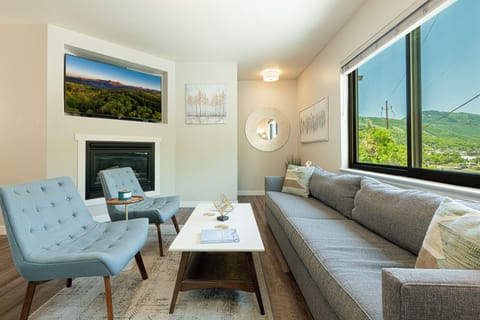 Unit 1 View of ski slopes and Old Town