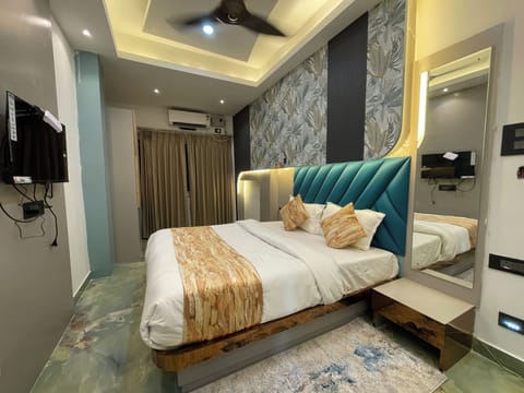 Deluxe Double Room | Free WiFi