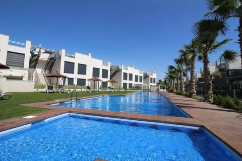 Apartment | Pool | Outdoor pool