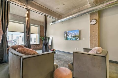 Stylish urban retreat with plush seating and chic decor for your Dallas escape!