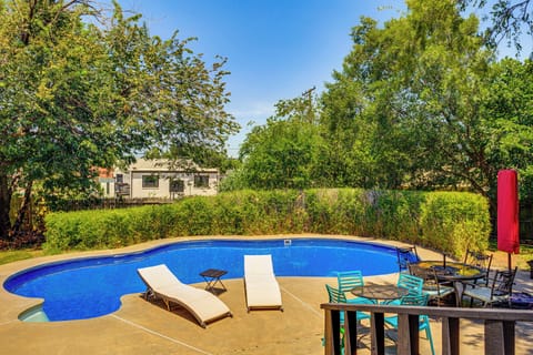 Oklahoma City Vacation Rental | 3BR | 1.5BA | 1,950 Sq Ft | Stairs Required