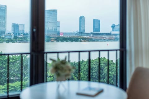 Luxury Double Room | Desk, blackout drapes, soundproofing, iron/ironing board
