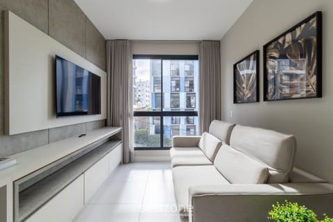 Basic Apartment | Living area
