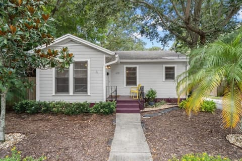 Front Entrance to 3 Bedroom Home (The Hyde Out)