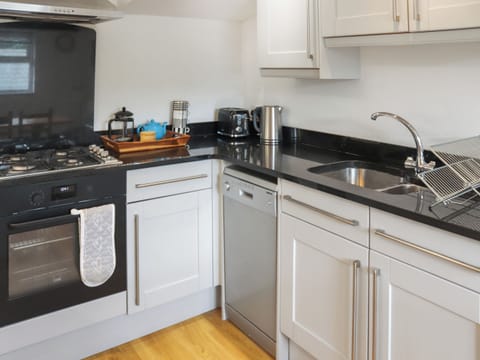 Kitchen | Dolphin, Trearddur Bay