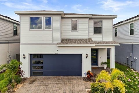 01-DJI_20250809130017_0421_D