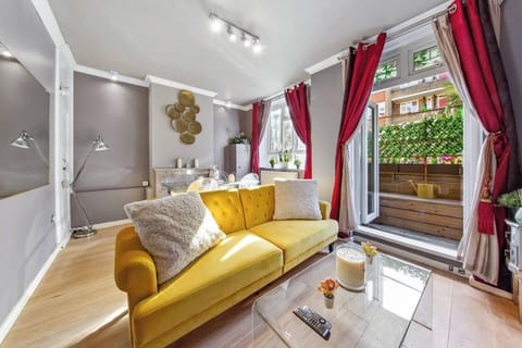 Couch (2)