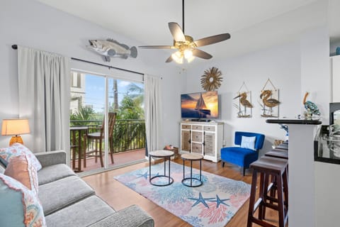 Welcome to Unit 306!
This freshly refreshed unit, now under new ownership, offers everything you need for a relaxing stay in our beautiful beach town.