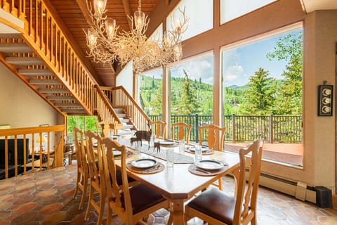 Dining room on entry level