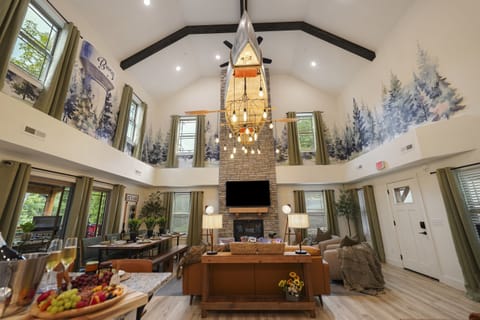 Welcome to The Branson Experience! Where tranquility and adventure begin!
