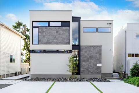 Its elegant appearance against the blue sky invites you into an extraordinary world.