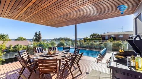 The Family Tide | Outdoor Deck | Gas BBQ | Outdoor dining | Swimming Pool