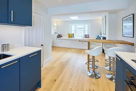 Window on the World, Brighton and Hove - Host & Stay