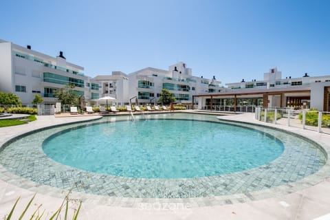 Basic Apartment | Pool | Outdoor pool
