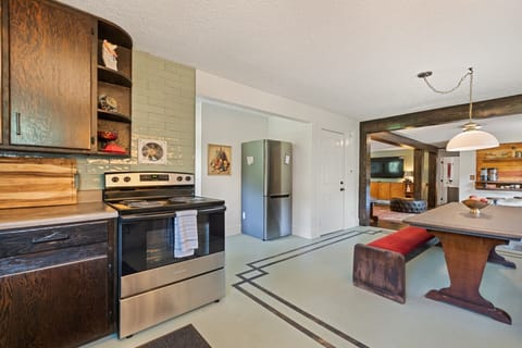 Kitchen and dining area