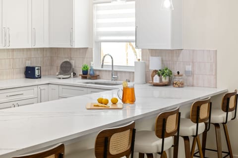 We've got you covered with five additional stools at the bar.