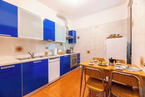 Kitchen and dining area