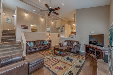 Welcome to Breeze at Lumberyard Lofts! 