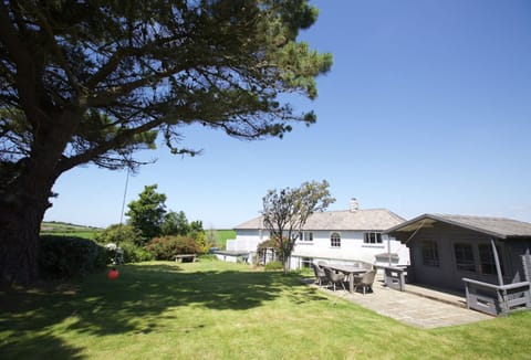 Welcome to Penrose Cottage in Crackington Haven, Bude!