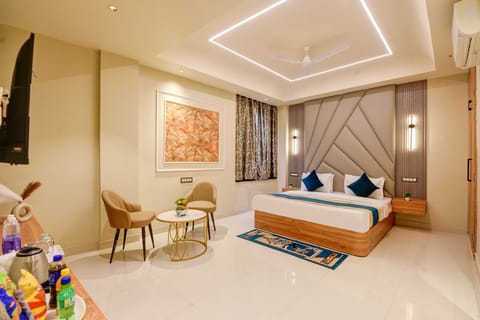 Superior Room | Front of property